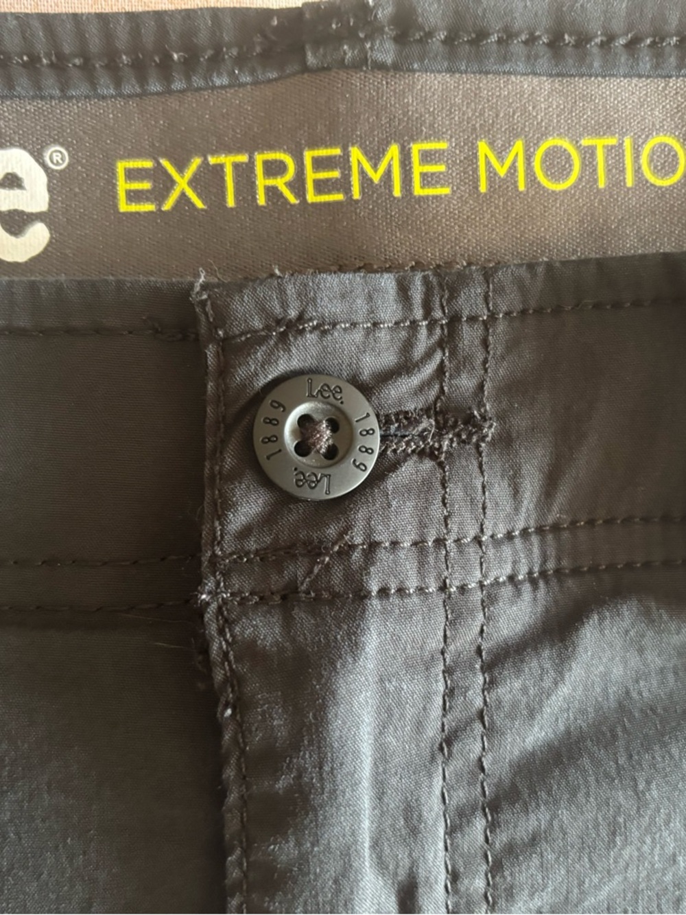 Lee  big Men's Black Cargo Shorts - Picture 5 of 5